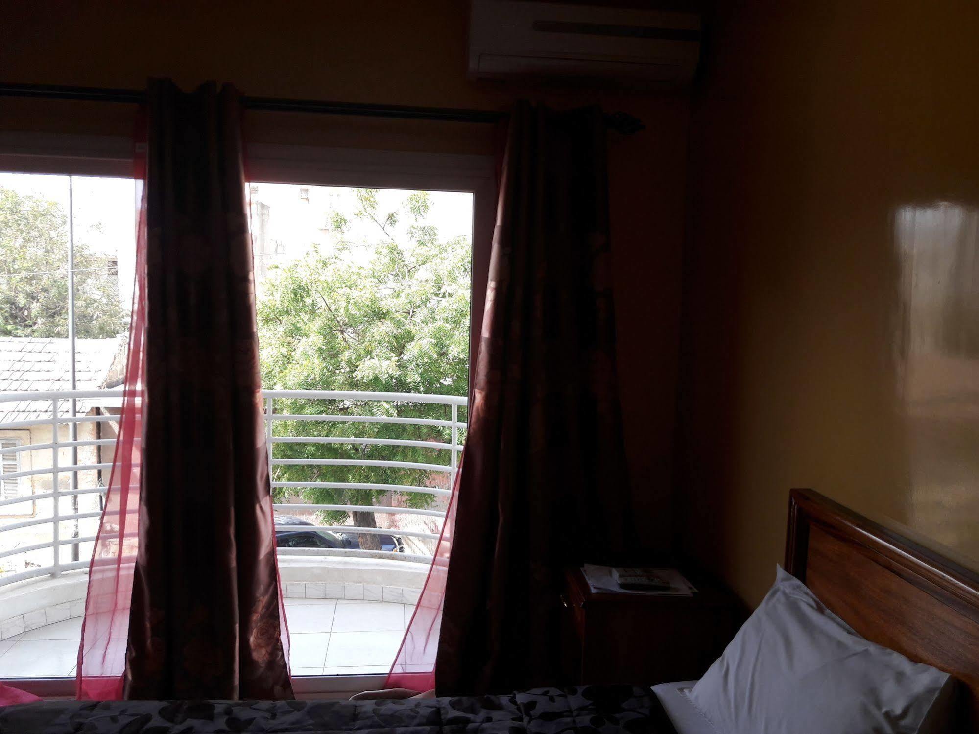 Residence De La Porte Du Millenaire Dakar Luaran gambar